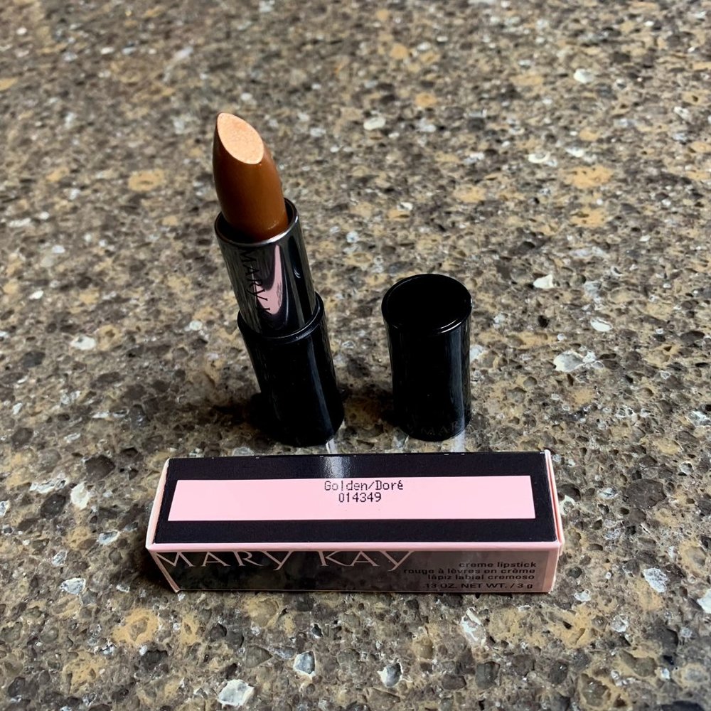 Mary Kay Golden Crème Lipstick*